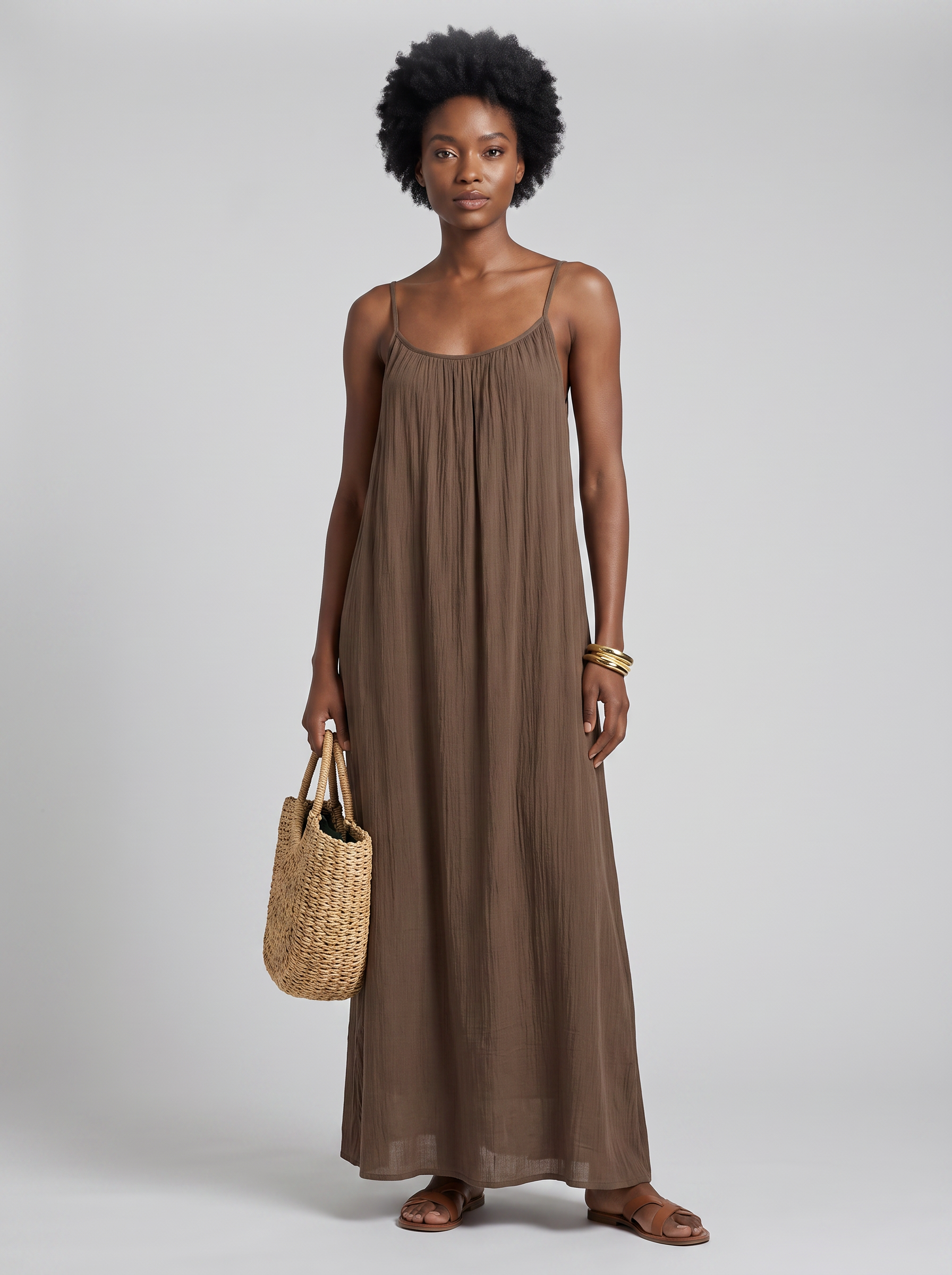 Vestido Espalda Escultural con Tirantes Ajustables