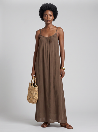 Vestido Espalda Escultural con Tirantes Ajustables