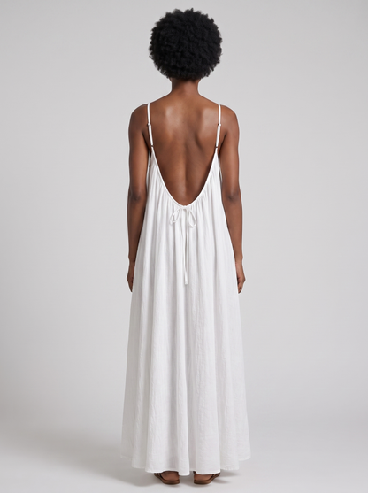 Vestido Espalda Escultural con Tirantes Ajustables