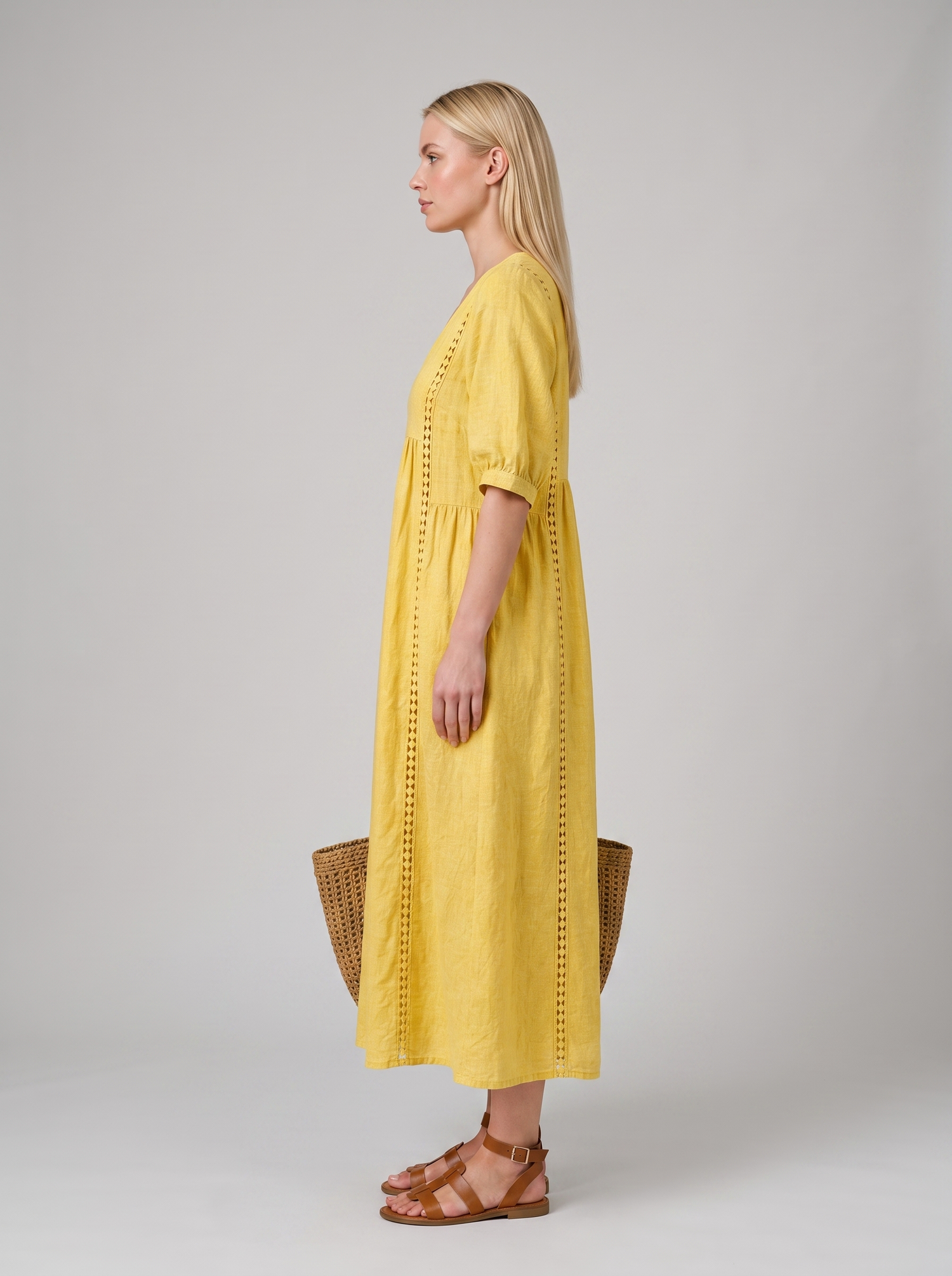 Palmina | Vestido de Lino y Algodón con Detalles de Encaje