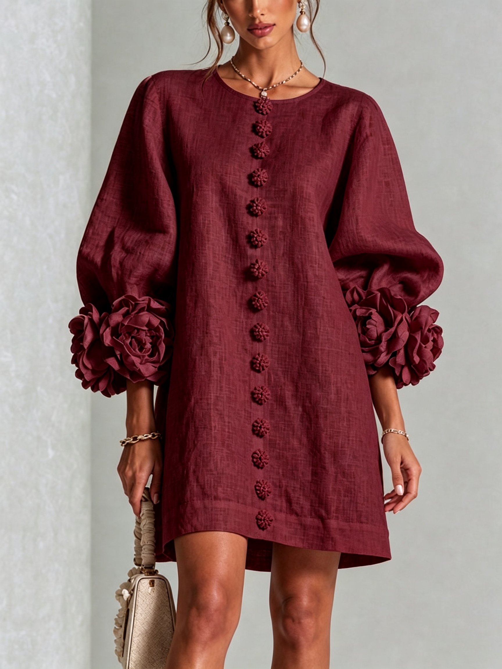 Aurora | Vestido Mini con Botones Florales y Puños en Rosetón